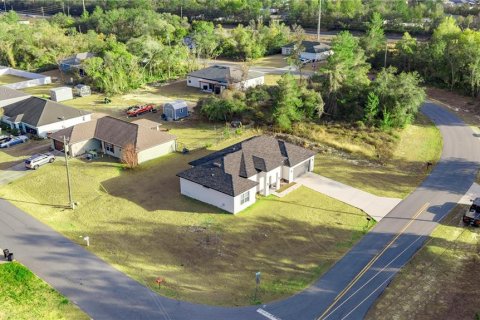 Villa ou maison à vendre à Ocala, Floride: 4 chambres, 148.74 m2 № 2143234 - photo 4