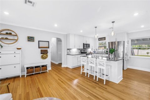 Villa ou maison à vendre à Saint Petersburg, Floride: 4 chambres, 143.16 m2 № 1916122 - photo 8