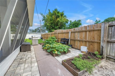 Villa ou maison à vendre à Saint Petersburg, Floride: 4 chambres, 143.16 m2 № 1916122 - photo 30