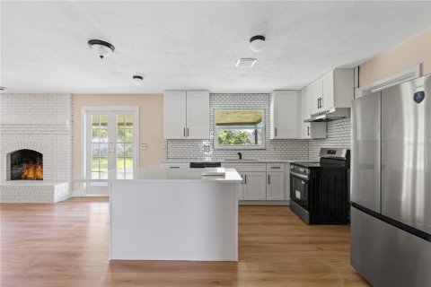 Casa en venta en South Daytona, Florida, 3 dormitorios, 176.61 m2 № 1757660 - foto 4