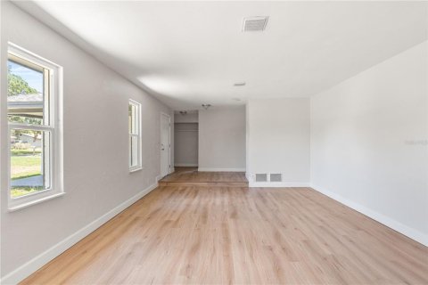Casa en venta en South Daytona, Florida, 3 dormitorios, 176.61 m2 № 1757660 - foto 23