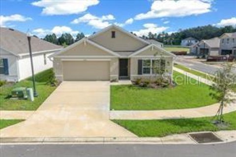 Casa en Ocala, Florida 4 dormitorios, 169.83 m2 № 2149388