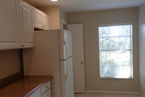 Condo in Casselberry, Florida, 3 bedrooms  № 1853071 - photo 7