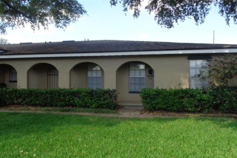 Condo in Casselberry, Florida, 3 bedrooms  № 1853071 - photo 2