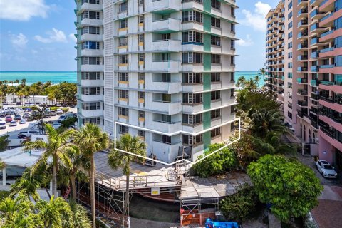 Copropriété à louer à Miami Beach, Floride: 3 chambres, 225.29 m2 № 1987824 - photo 26