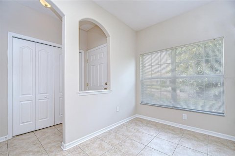 Townhouse in Wesley Chapel, Florida 2 bedrooms, 145.86 sq.m. № 1875769 - photo 5