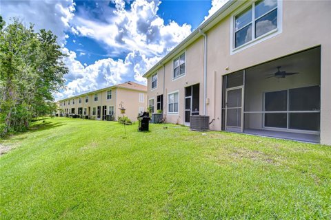 Townhouse in Wesley Chapel, Florida 2 bedrooms, 145.86 sq.m. № 1875769 - photo 27