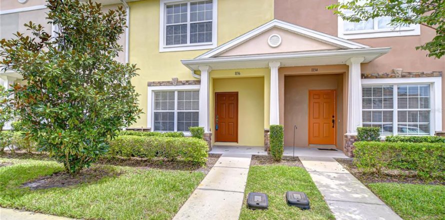 Townhouse in Wesley Chapel, Florida 2 bedrooms, 145.86 sq.m. № 1875769
