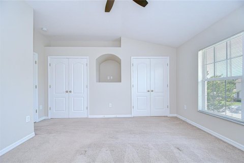 Townhouse in Wesley Chapel, Florida 2 bedrooms, 145.86 sq.m. № 1875769 - photo 14