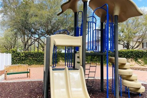 Townhouse in Kissimmee, Florida 3 bedrooms, 120.77 sq.m. № 2116915 - photo 20