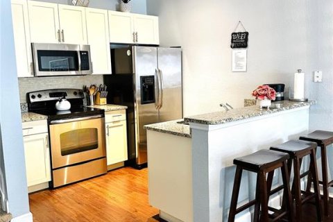 Townhouse in Kissimmee, Florida 3 bedrooms, 120.77 sq.m. № 2116915 - photo 5