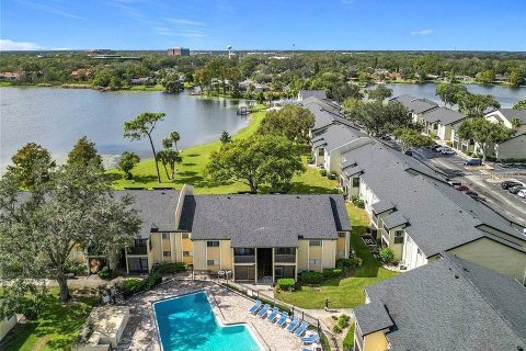 Condo in Altamonte Springs, Florida, 2 bedrooms  № 2367054