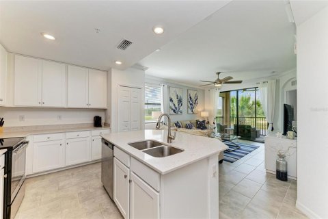 Condominio en venta en Bradenton, Florida, 3 dormitorios, 119.47 m2 № 1745142 - foto 13