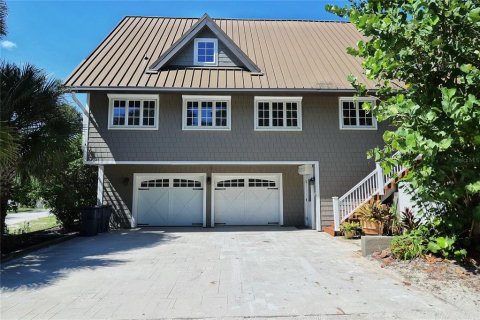 Casa en alquiler en New Smyrna Beach, Florida, 4 dormitorios, 381.27 m2 № 1648436 - foto 1