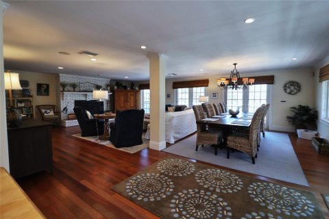 Casa en alquiler en New Smyrna Beach, Florida, 4 dormitorios, 381.27 m2 № 1648436 - foto 14