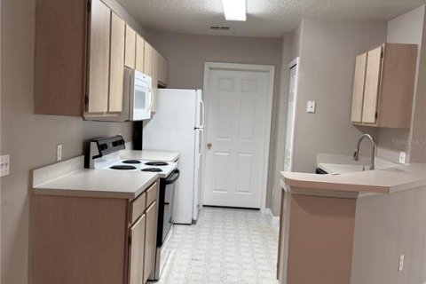 Condominio en alquiler en Orlando, Florida, 1 dormitorio, 79.52 m2 № 1820902 - foto 5