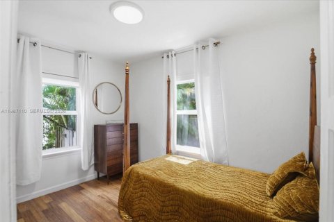 House in Miami, Florida 2 bedrooms, 75.34 sq.m. № 2046549 - photo 26