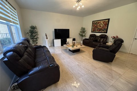 Casa en venta en Weston, Florida, 4 dormitorios, 231.51 m2 № 1998375 - foto 8