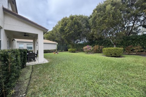 Casa en venta en Weston, Florida, 4 dormitorios, 231.51 m2 № 1998375 - foto 30