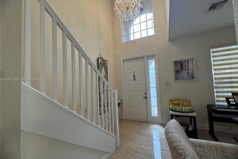 Casa en venta en Weston, Florida, 4 dormitorios, 231.51 m2 № 1998375 - foto 16