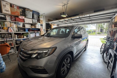 Casa en venta en Weston, Florida, 4 dormitorios, 231.51 m2 № 1998375 - foto 15