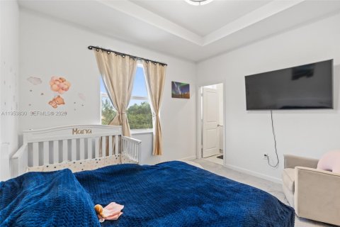 Купить таунхаус в Майами, Флорида 3 спальни, 123.37м2, № 2011981 - фото 23