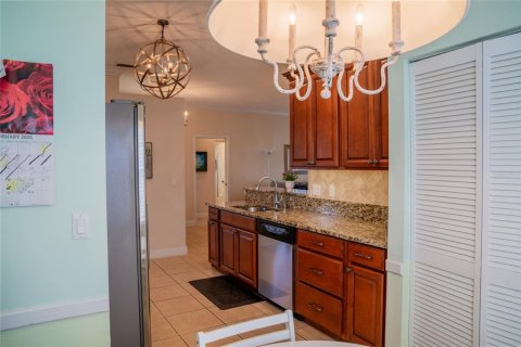 House in Bradenton, Florida 3 bedrooms, 124.4 sq.m. № 1508060 - photo 21