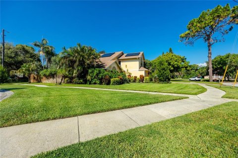 Villa ou maison à vendre à Tarpon Springs, Floride: 3 chambres, 222.78 m2 № 1905927 - photo 7