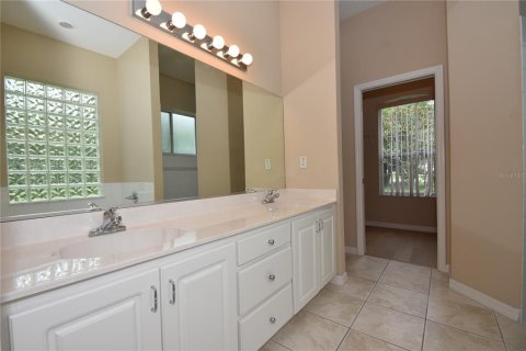House in Palm Coast, Florida 3 bedrooms, 157.66 sq.m. № 1876419 - photo 20