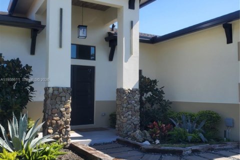 Casa en Haverhill, Florida 5 dormitorios, 373.19 m2 № 2027475