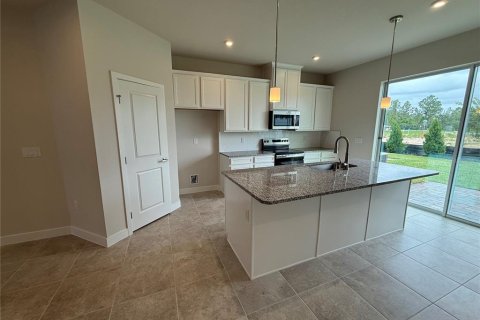 Touwnhouse à vendre à Davenport, Floride: 3 chambres, 155.52 m2 № 2152169 - photo 2