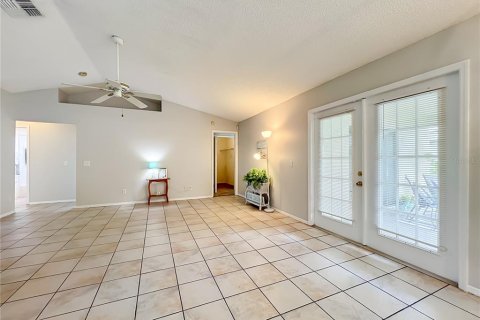 Villa ou maison à vendre à Orlando, Floride: 3 chambres, 127.83 m2 № 2348170 - photo 11