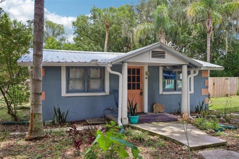 House in Crescent City, Florida 2 bedrooms, 46.82 sq.m. № 2236789 - photo 2