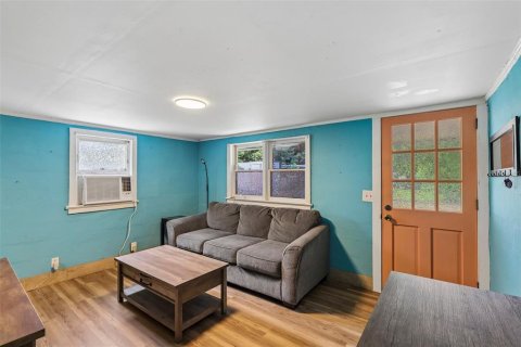 House in Crescent City, Florida 2 bedrooms, 46.82 sq.m. № 2236789 - photo 7