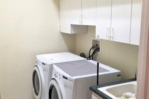 Купить виллу или дом в Спринг-Хилл, Флорида 8 комнат, 204.94м2, № 2225041 - фото 22