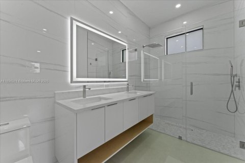 Villa ou maison à vendre à Lehigh Acres, Floride: 3 chambres, 120.03 m2 № 1950198 - photo 15