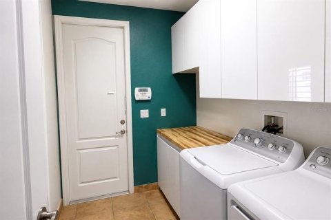 Adosado en venta en Windermere, Florida, 3 dormitorios, 152.55 m2 № 2228328 - foto 13