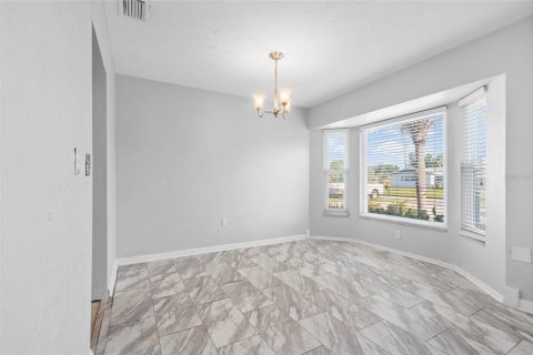 Casa en venta en Sarasota, Florida, 3 dormitorios, 171.4 m2 № 1894989 - foto 11