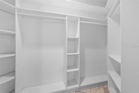 Casa en venta en Sarasota, Florida, 3 dormitorios, 171.4 m2 № 1894989 - foto 25