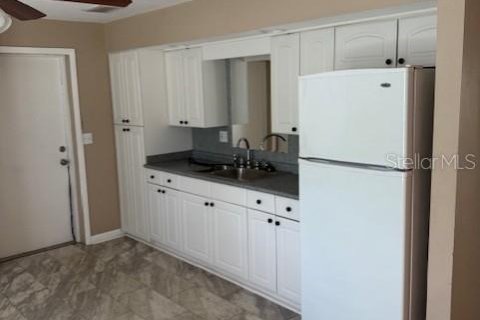 Casa en venta en Sarasota, Florida, 3 dormitorios, 171.4 m2 № 1894989 - foto 2