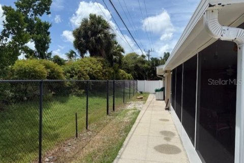 Casa en venta en Sarasota, Florida, 3 dormitorios, 171.4 m2 № 1894989 - foto 5