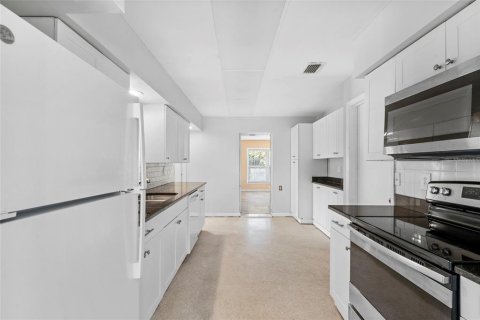 Casa en venta en Sarasota, Florida, 3 dormitorios, 171.4 m2 № 1894989 - foto 12