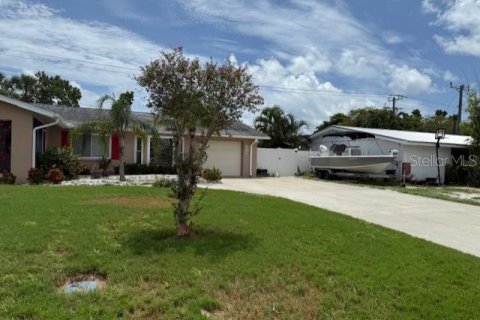Casa en venta en Sarasota, Florida, 3 dormitorios, 171.4 m2 № 1894989 - foto 1
