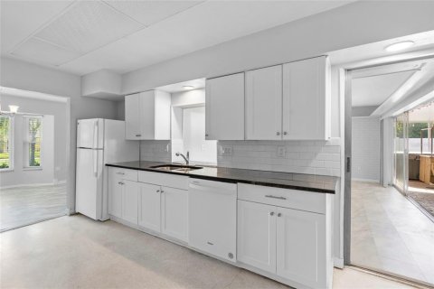 Casa en venta en Sarasota, Florida, 3 dormitorios, 171.4 m2 № 1894989 - foto 14