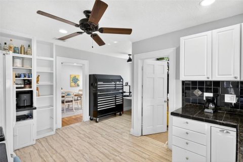 Casa en venta en Saint Petersburg, Florida, 3 dormitorios, 167.22 m2 № 1810848 - foto 13