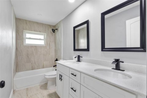 Casa en alquiler en Ocala, Florida, 3 dormitorios, 140.84 m2 № 1904381 - foto 12