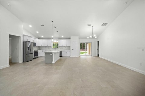 House in Dunnellon, Florida 4 bedrooms, 186.83 sq.m. № 1733354 - photo 14