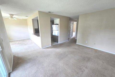Copropriété à louer à Orlando, Floride: 2 chambres, 84.08 m2 № 2421656 - photo 3