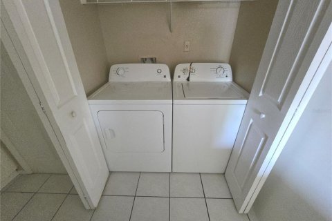 Copropriété à louer à Orlando, Floride: 2 chambres, 84.08 m2 № 2421656 - photo 6