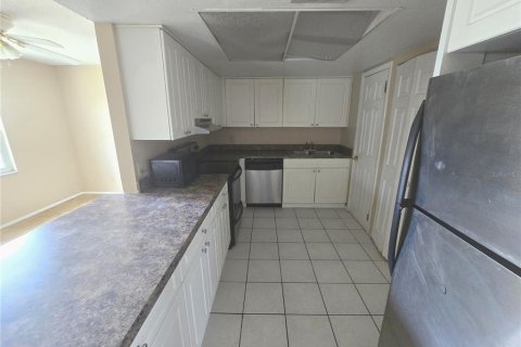 Copropriété à louer à Orlando, Floride: 2 chambres, 84.08 m2 № 2421656 - photo 5